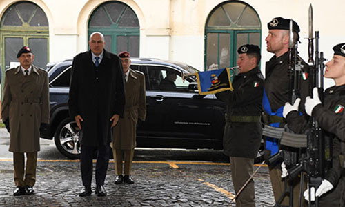 arrivo ministro crosetto celio