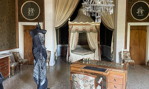 camera da letto villa pisani