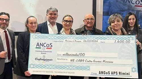 donazione al centro giovani di marciano