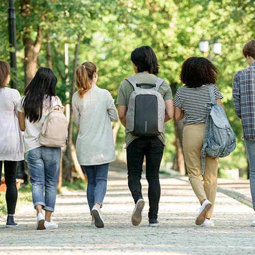 malessere giovanile custodire sè stessi custodire gli altri