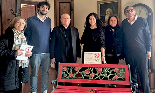 panchina rossa assisi donna donna onlus