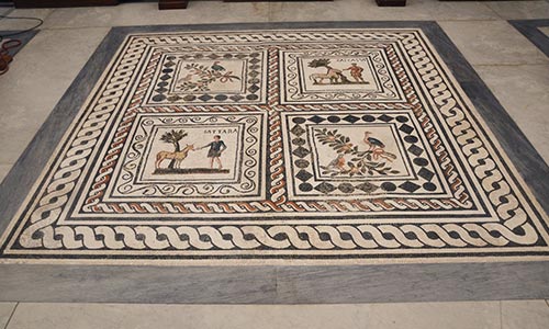 mosaico pavimentale romano dopo il restauro